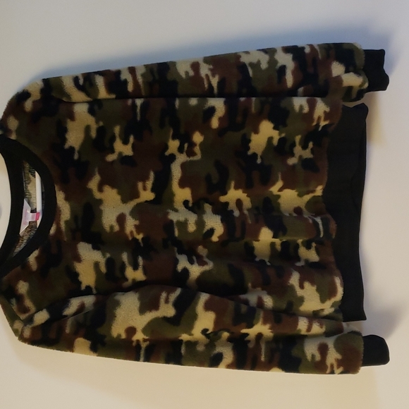 No Boundaries Tops - No boundaries faux fur camo pullover.
